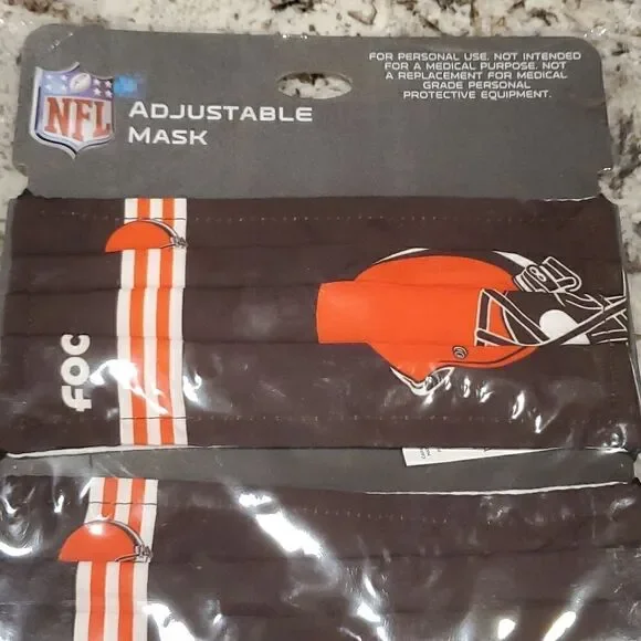 NFL Browns Face Mask 2 pack NWT - Picture 4 of 8